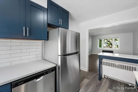 2729 West Berwyn Avenue Chicago IL 60625