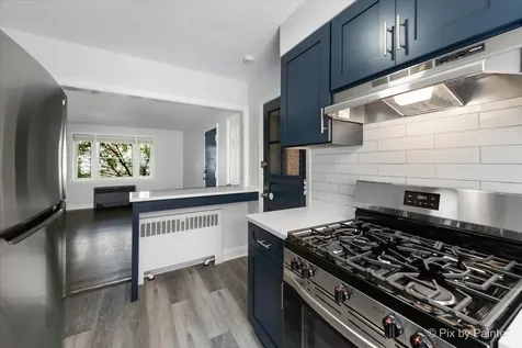 2729 West Berwyn Avenue Chicago IL 60625