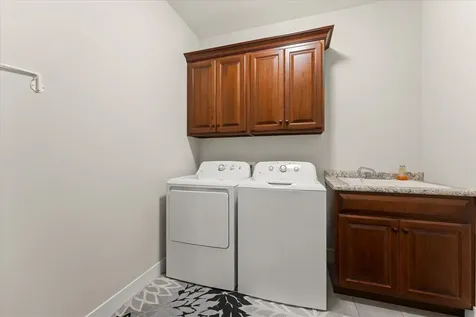 1207 Morningside Lane Mahomet IL 61853