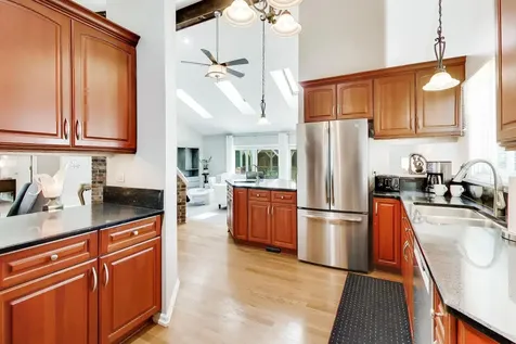 611 West Whiting Lane Arlington Heights IL 60004
