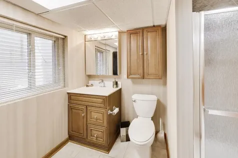 611 West Whiting Lane Arlington Heights IL 60004