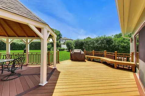611 West Whiting Lane Arlington Heights IL 60004