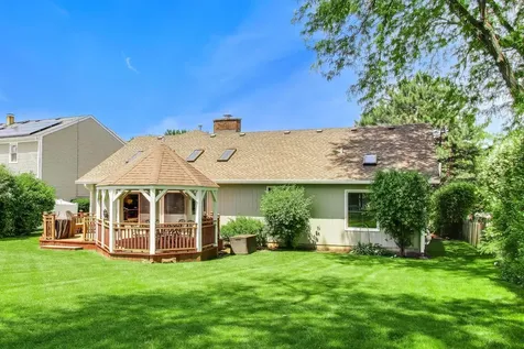 611 West Whiting Lane Arlington Heights IL 60004