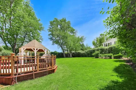 611 West Whiting Lane Arlington Heights IL 60004