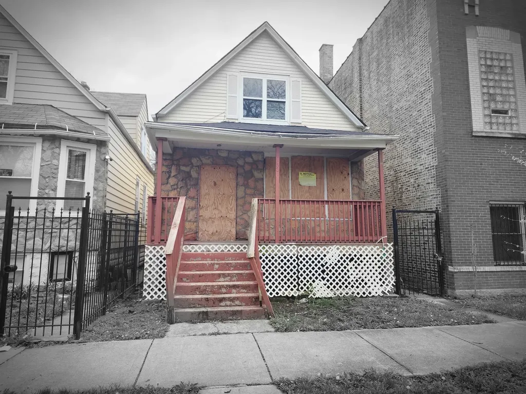 6953 South Elizabeth Street Chicago IL 60636
