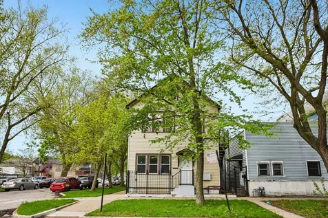 8756 South Exchange Avenue Chicago IL 60617