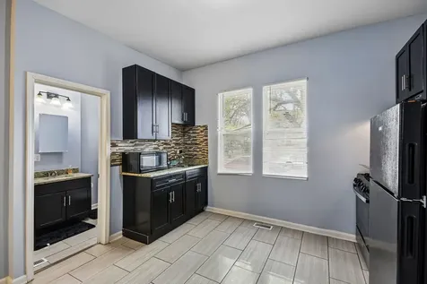 8756 South Exchange Avenue Chicago IL 60617
