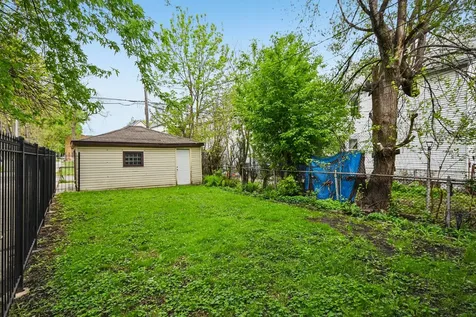 8756 South Exchange Avenue Chicago IL 60617
