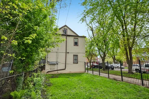 8756 South Exchange Avenue Chicago IL 60617