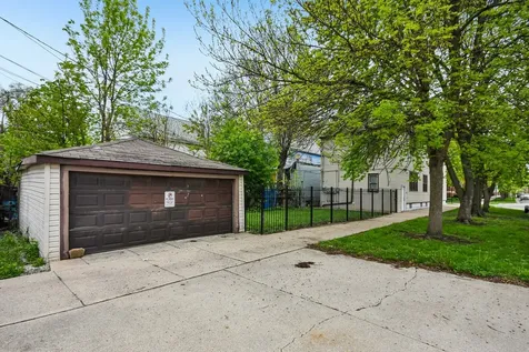 8756 South Exchange Avenue Chicago IL 60617