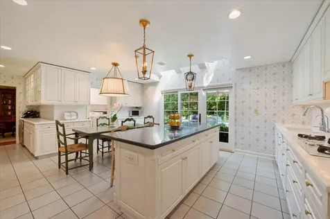 92 Indian Hill Road Winnetka IL 60093