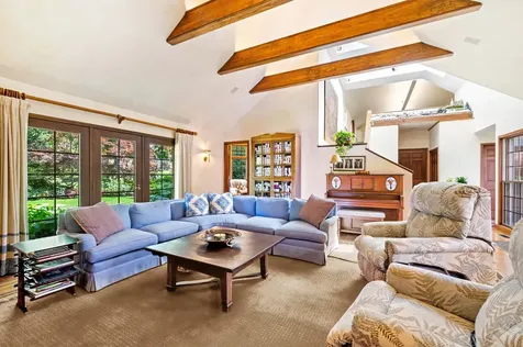 92 Indian Hill Road Winnetka IL 60093