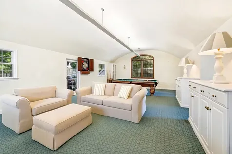 92 Indian Hill Road Winnetka IL 60093