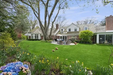 92 Indian Hill Road Winnetka IL 60093