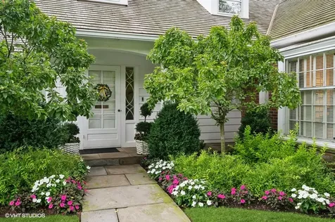 92 Indian Hill Road Winnetka IL 60093