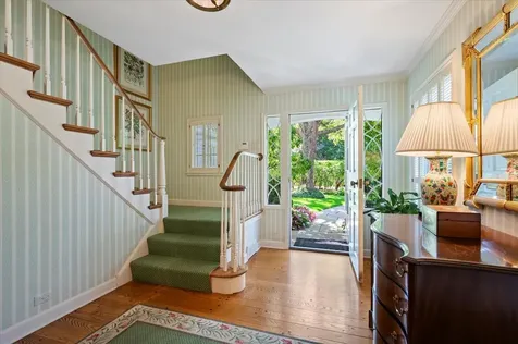 92 Indian Hill Road Winnetka IL 60093