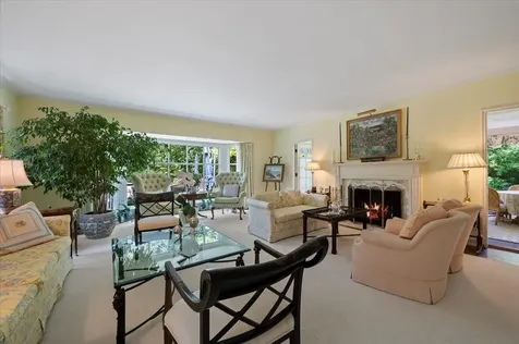 92 Indian Hill Road Winnetka IL 60093