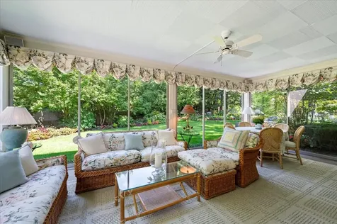 92 Indian Hill Road Winnetka IL 60093