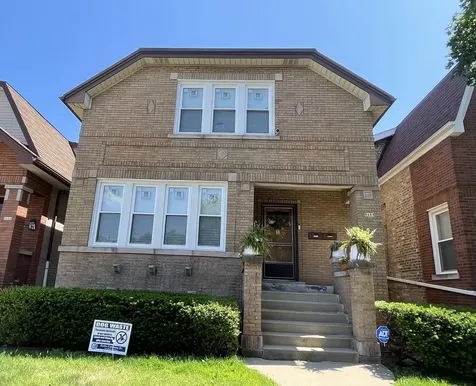 5133 West Wrightwood Avenue Chicago IL 60639