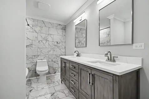 850 Spring Creek Court Elk Grove Village IL 60007