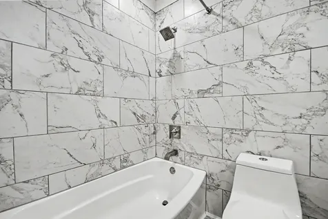 850 Spring Creek Court Elk Grove Village IL 60007