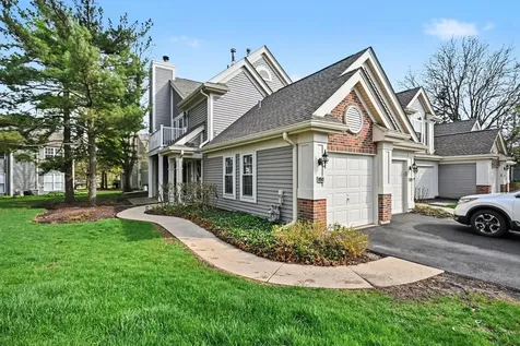 850 Spring Creek Court Elk Grove Village IL 60007