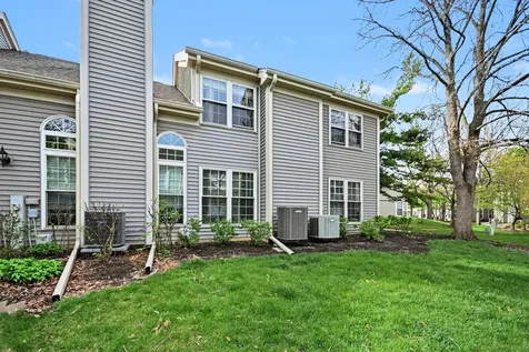 850 Spring Creek Court Elk Grove Village IL 60007