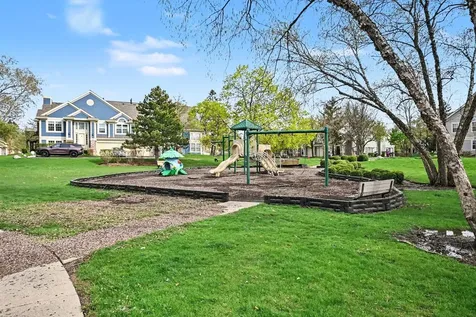 850 Spring Creek Court Elk Grove Village IL 60007