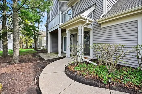 850 Spring Creek Court Elk Grove Village IL 60007