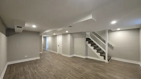 237 West 117th Street Chicago IL 60628
