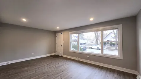 237 West 117th Street Chicago IL 60628