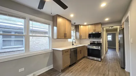 237 West 117th Street Chicago IL 60628