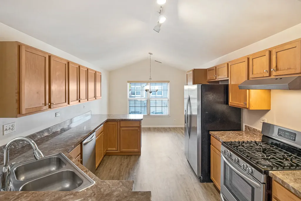 2409 Wilton Lane Aurora IL 60502