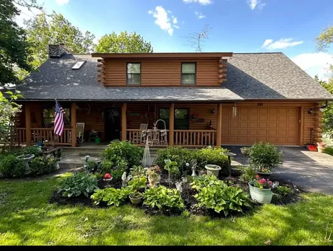707 Quinn Road Mchenry IL 60051