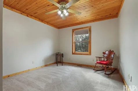707 Quinn Road Mchenry IL 60051