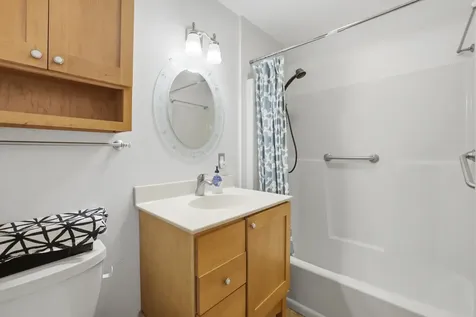 1358 Cottonwood Lane Crystal Lake IL 60014