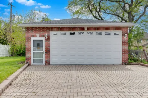 7841 North Odell Avenue Niles IL 60714