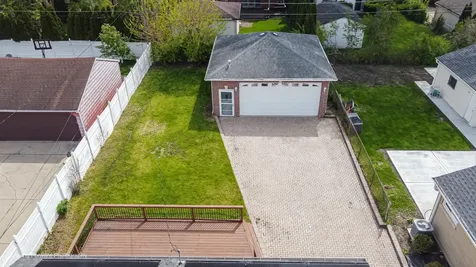 7841 North Odell Avenue Niles IL 60714