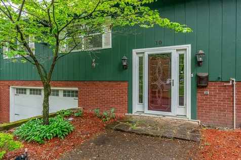 10 Woodley Road Rock Island IL 61201