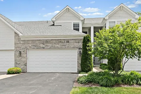 9104 Falcon Greens Drive Lakewood IL 60014