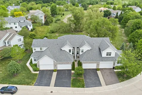 9104 Falcon Greens Drive Lakewood IL 60014