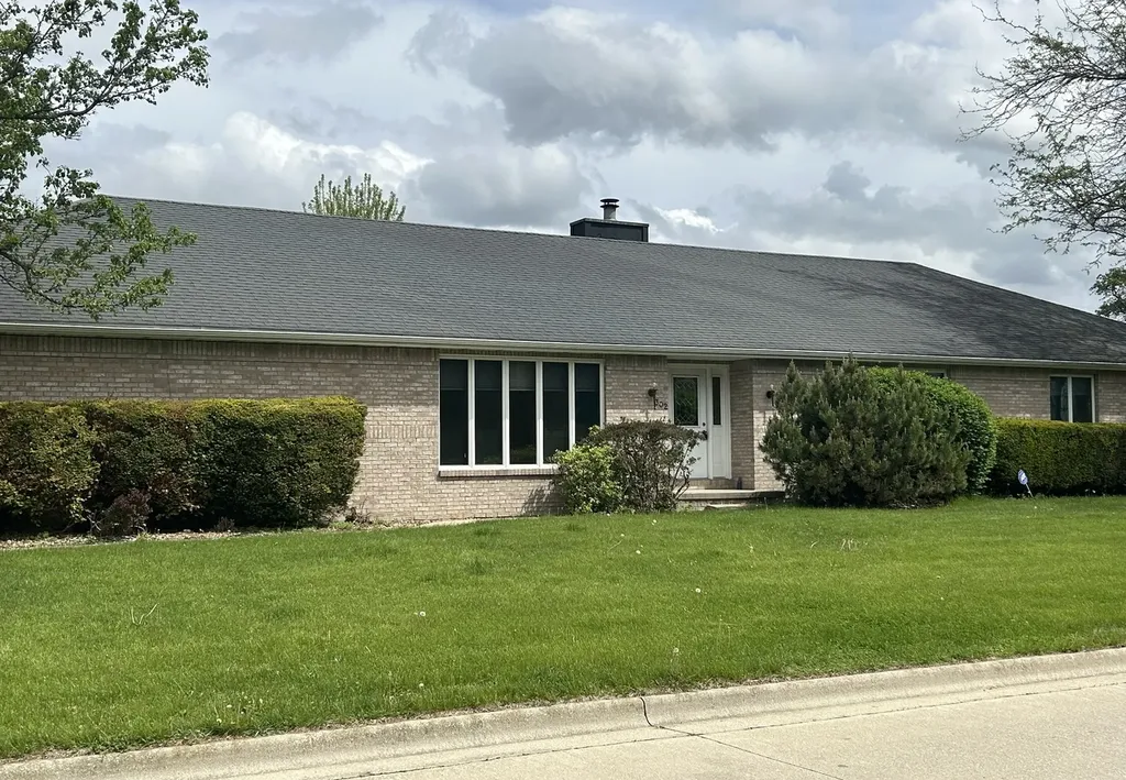 302 Kelly Drive Normal IL 61761