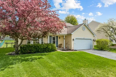 992 Mcphee Drive Lake In The Hills IL 60156