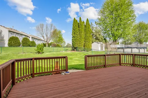 992 Mcphee Drive Lake In The Hills IL 60156