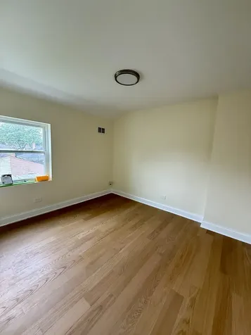442 Geneva Avenue Bellwood IL 60104