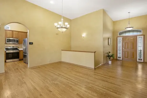 34220 North Wineberry Lane Round Lake IL 60073