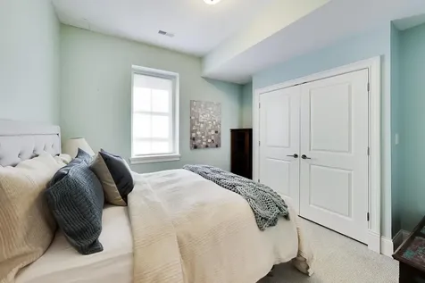 5557 South Stough Street Hinsdale IL 60521