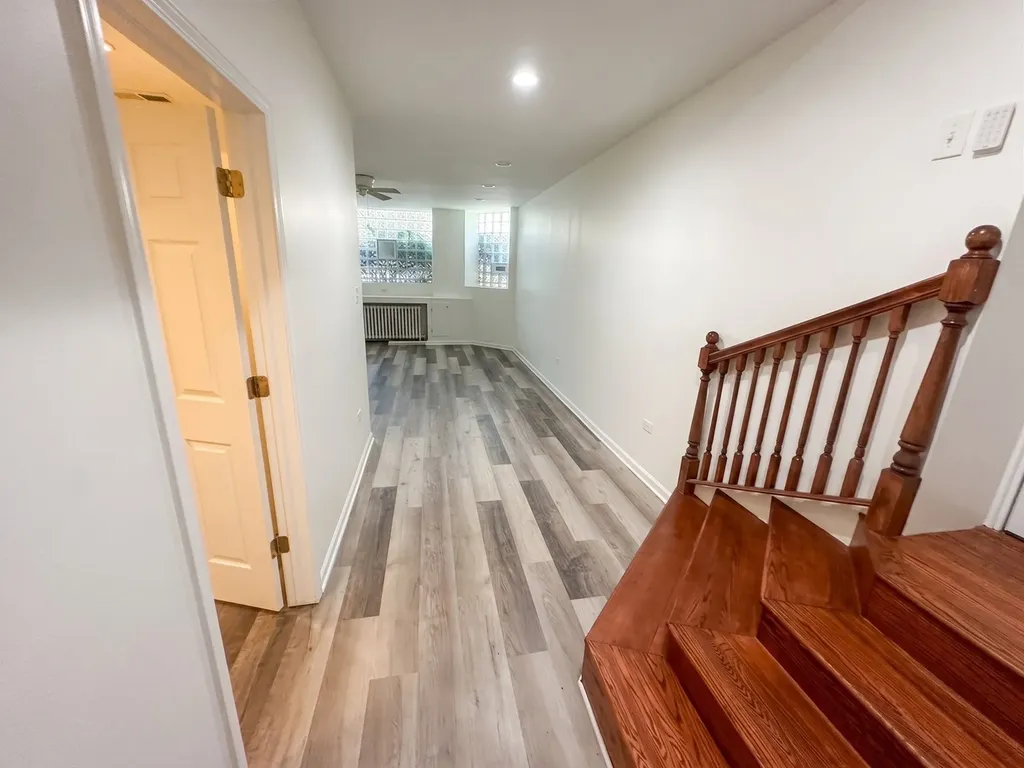 5138 South Kenwood Street Chicago IL 60615