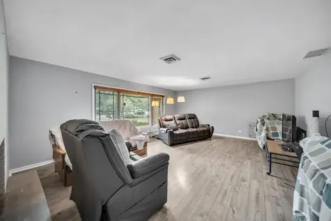 29 East Stonegate Drive Prospect Heights IL 60070