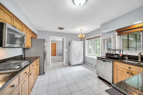 29 East Stonegate Drive Prospect Heights IL 60070